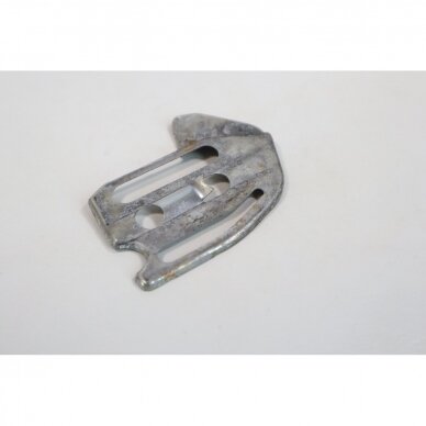 Genuine Chain Guide Plate McCULLOCH Poulan Jonsered CS2137 Partner 351 352 371 382 391 401 421 422 chainsaw 530038238 2