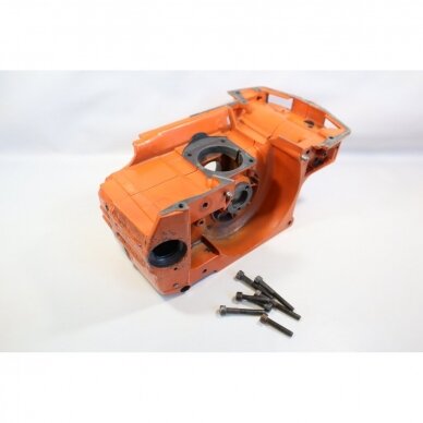 Genuine Crankcase Husqvarna 242 246 42 238 chainsaw 501620502