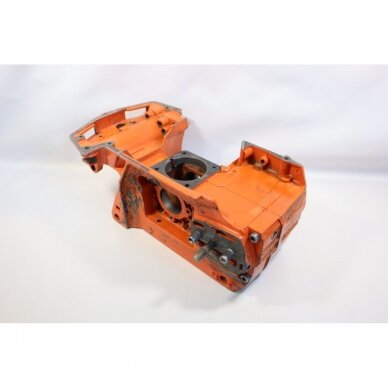 Genuine Crankcase Husqvarna 242 246 42 238 chainsaw 501620502 3