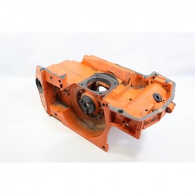 Genuine Crankcase Husqvarna 242 246 42 238 chainsaw 501620502 1