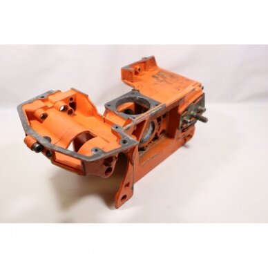 Genuine Crankcase Husqvarna 242 246 42 238 chainsaw 501620502 3