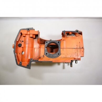 Genuine Crankcase Husqvarna 242 246 42 238 chainsaw 501620502 4