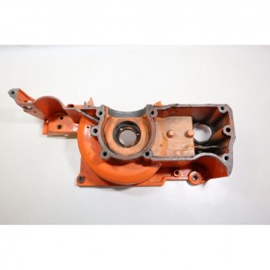 Genuine Crankcase Husqvarna 242 246 42 238 chainsaw 501620502 6