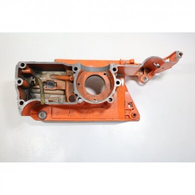 Genuine Crankcase Husqvarna 242 246 42 238 chainsaw 501620502 6