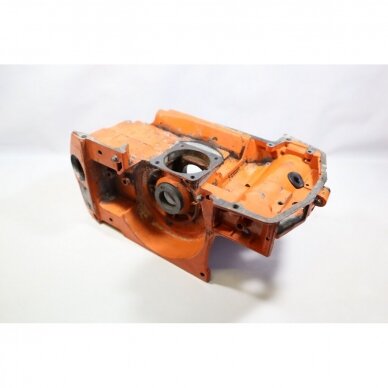 Genuine Crankcase Husqvarna 242 246 42 238 chainsaw 501620570 1