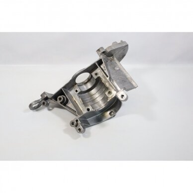 Genuine Crankcase Husqvarna 325Cx 322R 322C 323R 323C 326RX Jonsered GT2125 trimmer 537041101