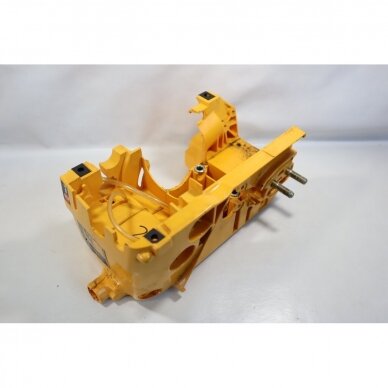 Genuine Crankcase McCULLOCH Partner 351 352 370 371 382 390 391 401 420 421 422 chainsaw 530058733 2