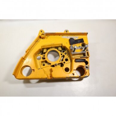 Genuine Crankcase Partner 465 495 545 chainsaw 530014748 7