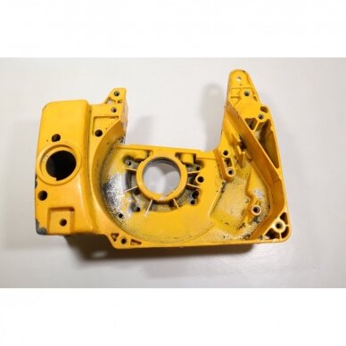 Genuine Crankcase Partner 465 495 545 chainsaw 530014748 8