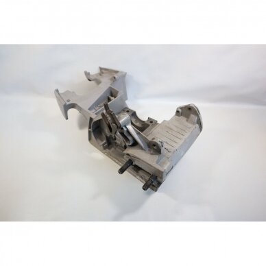 Genuine Crankcase Partner 4700 5000 5300 McCULLOCH chainsaw 538249708 3