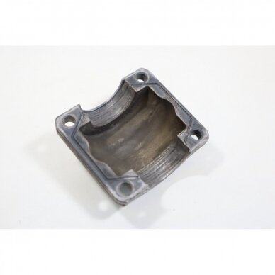 Genuine Engine Pan Cover McCULLOCH Poulan Jonsered CS2137 Partner 351 352 371 382 391 401 420 chainsaw 530037935 3