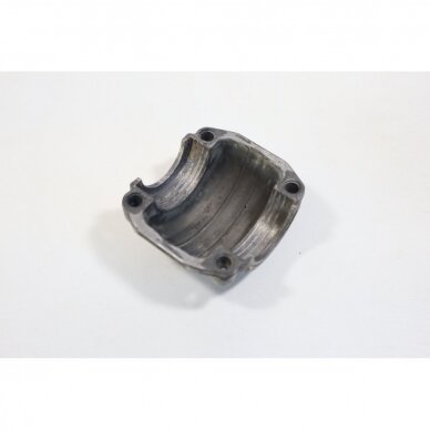 Genuine Engine Pan Crankcase Husqvarna 136 137 141 142 Jonsered CS2040 chainsaw 530049794 3