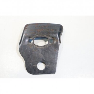 Genuine Plate Heat Shield McCULLOCH Poulan Jonsered CS2137 Partner 351 352 371 382 391 401 421 422 chainsaw 530049870 2